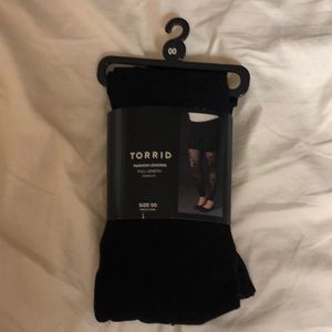 Black see-through sequenced legging